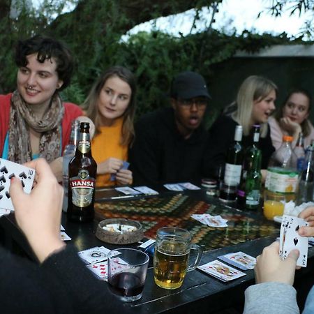Wanderlust Backpackers Pansiyon Cape Town Dış mekan fotoğraf