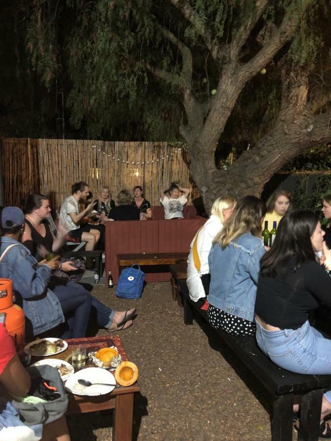 Wanderlust Backpackers Pansiyon Cape Town Dış mekan fotoğraf
